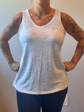 Just Be 1X Women's Grey Gray Sleeveless Tank Top V Neck